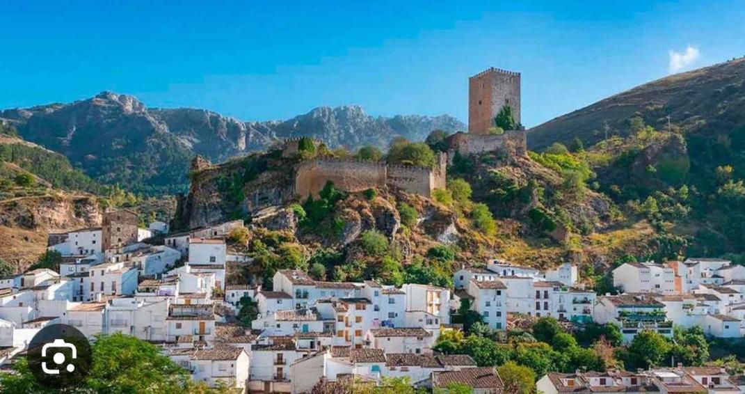 Cazorlasalud Santo Tomé Buitenkant foto